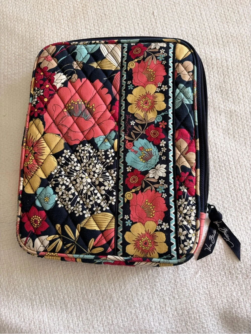 Vera Bradley Floral Quilted Travel Organizer - Black Multi